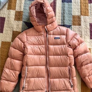 Patagonia Light Pink Quilted Jacket